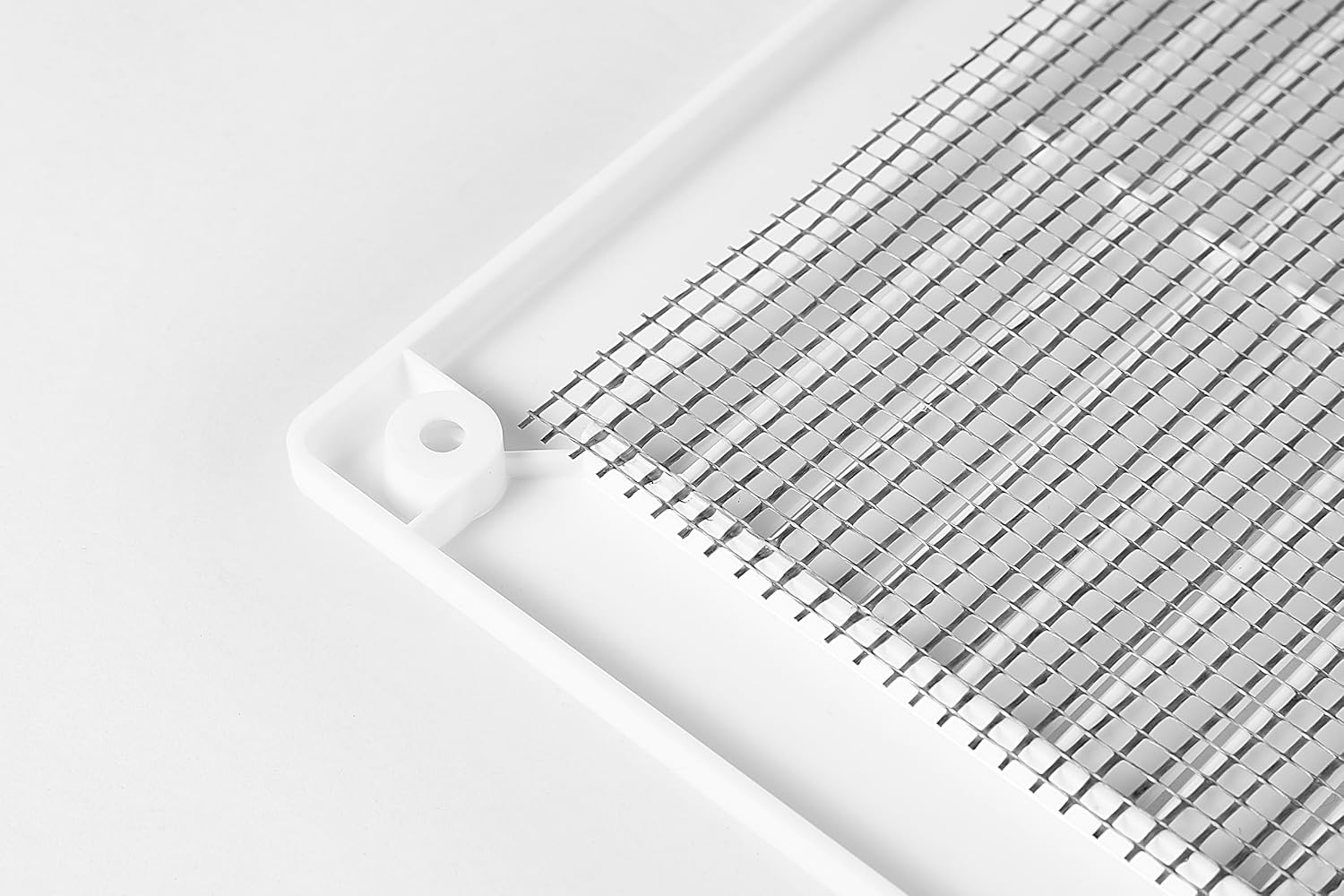 Awenta 150 x 150mm Plastic Air Vent Grille Cover, White with Insect Grid Fly Net